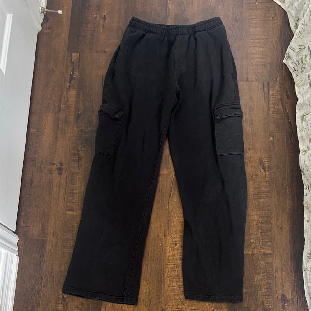 Women’s Black Cargo Sweatpants